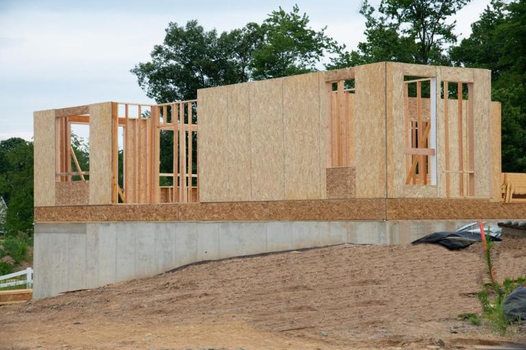 Pourquoi choisir l'ossature bois pour construire à Chartres ?